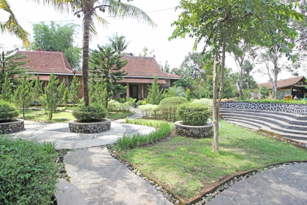 Reddoorz Near Candi Pawon Borobudur Wisma tamu 4*
