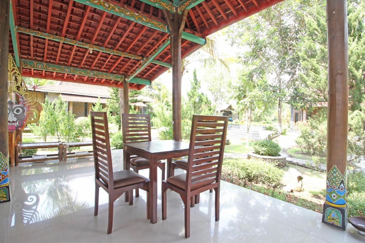Reddoorz Near Candi Pawon Borobudur 4*